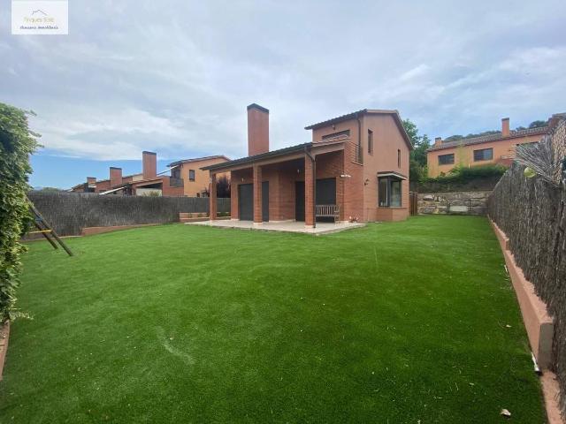 Casa chalet en Venta en La Roca del Vallès