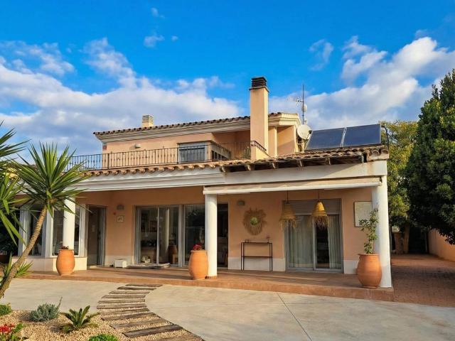 Casa chalet en Venta en L'Ampolla