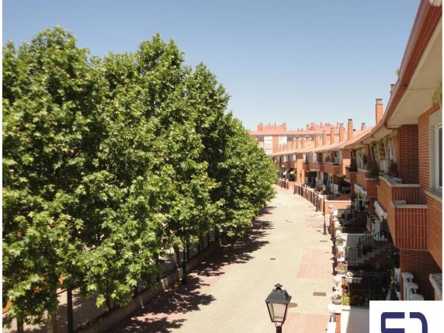 Casa chalet en Venta en Laguna de Duero
