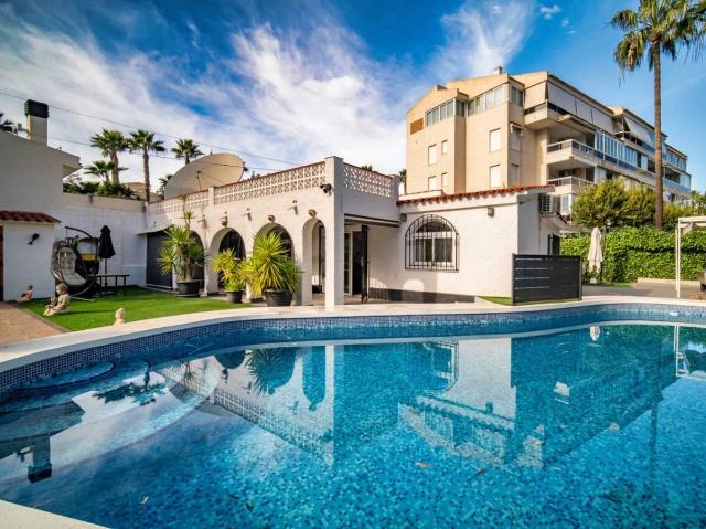 Casa chalet en Venta en L'Albir