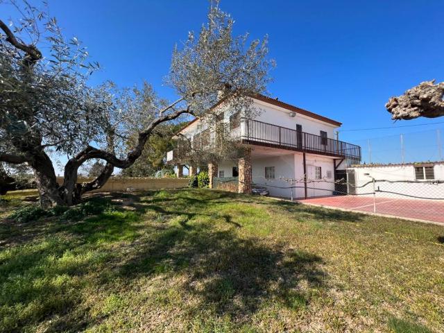 Casa chalet en Venta en L'Aldea