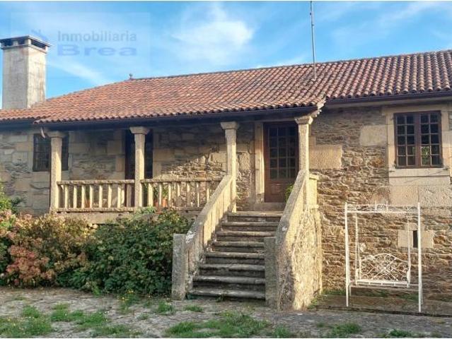 Casa chalet en Venta en Lalín
