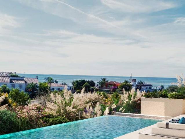 Casa chalet en Venta en Las Chapas Alicate Playa
