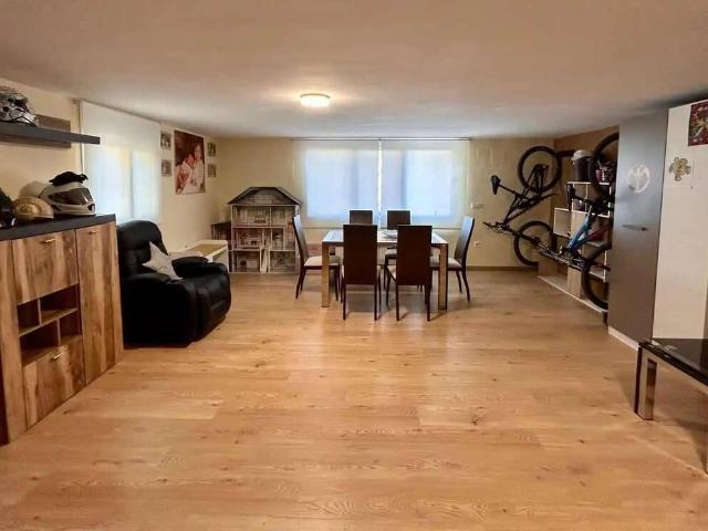 Casa chalet en Venta en Llandels