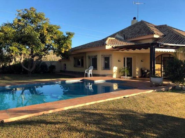 Casa chalet en Venta en Las Lomas
