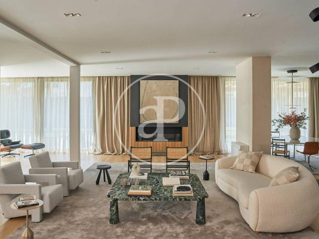 Casa chalet en Venta en Las Lomas