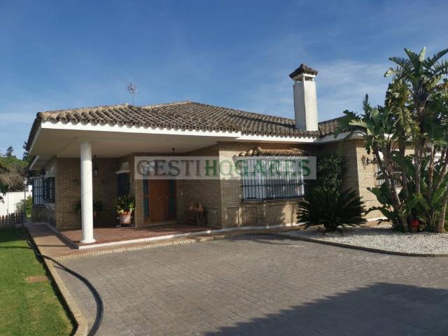 Casa chalet en Venta en Las Lagunas Campano