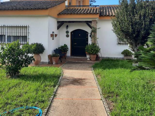 Casa chalet en Venta en Las Lagunas Campano