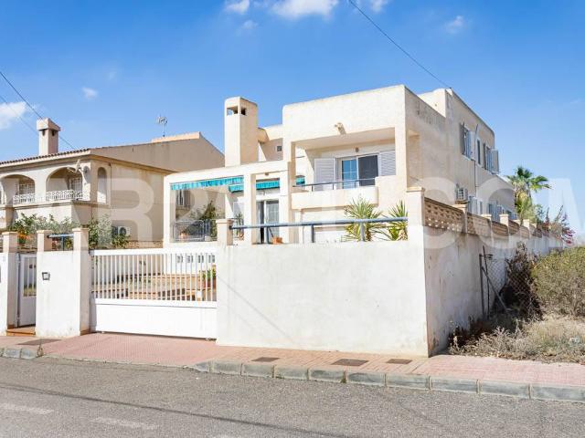 Casa chalet en Venta en Las Marinas