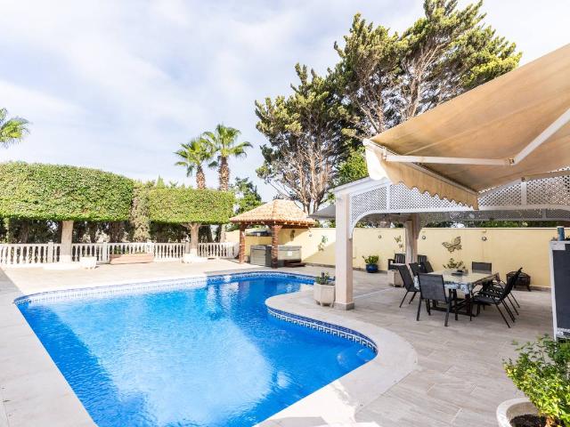 Casa chalet en Venta en Las Marinas