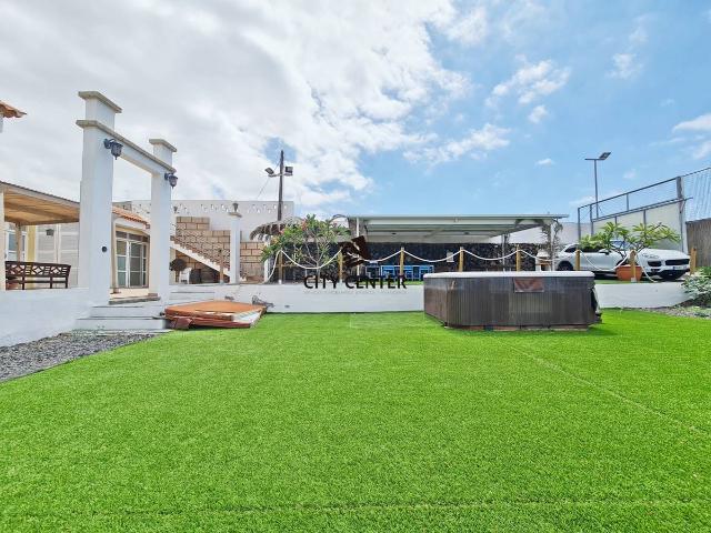 Casa chalet en Venta en Las Rosas