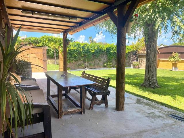 Casa chalet en Venta en Las Tres Piedras Costa Ballena