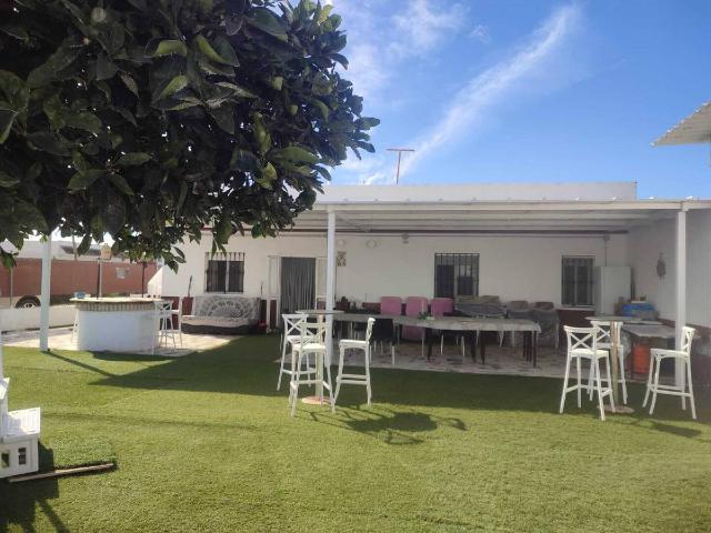 Casa chalet en Venta en Las Tres Piedras Costa Ballena