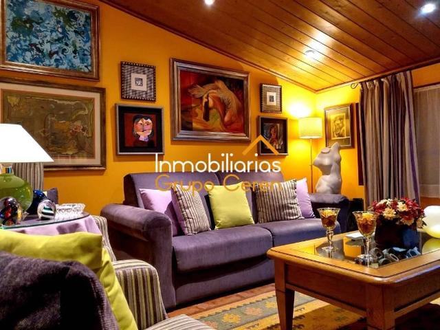 Casa chalet en Venta en Leiva