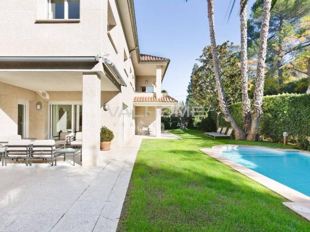 Casa chalet en Venta en L'Eixample