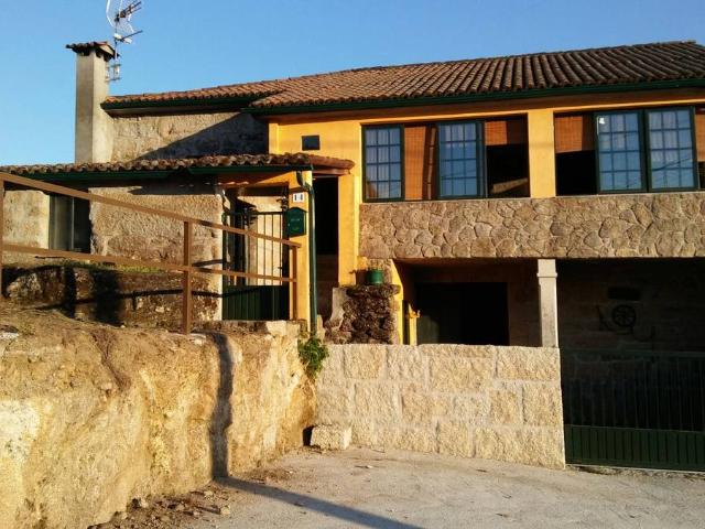 Casa chalet en Venta en Leiro