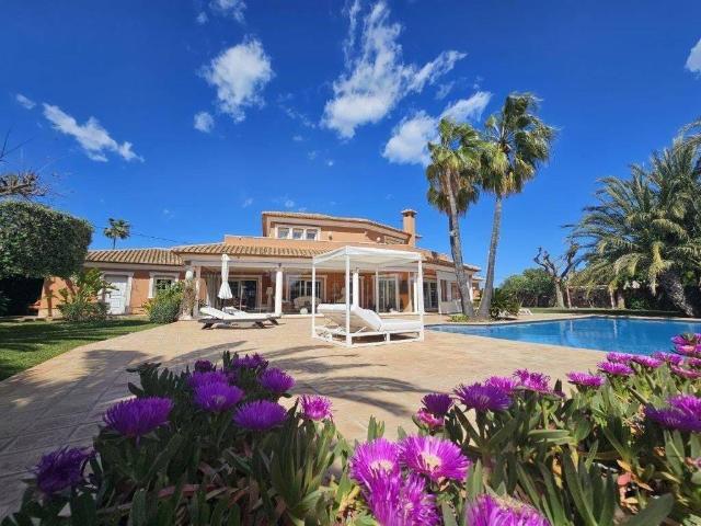 Casa chalet en Venta en Les Bassetes El Marjal