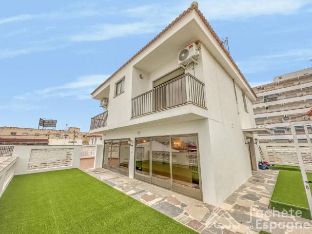 Casa chalet en Venta en Les Salines