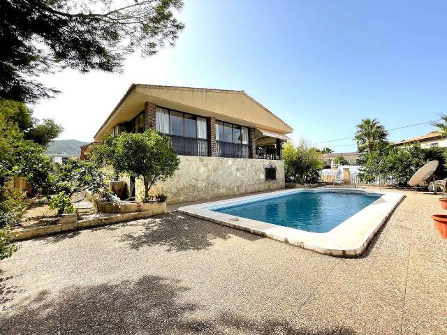 Casa chalet en Venta en Levante Alto