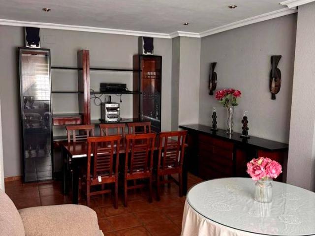 Casa chalet en Venta en Linarejos