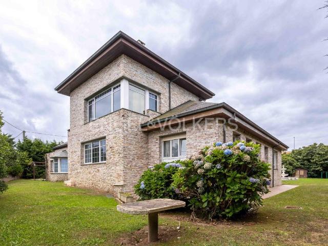 Casa chalet en Venta en Liencres
