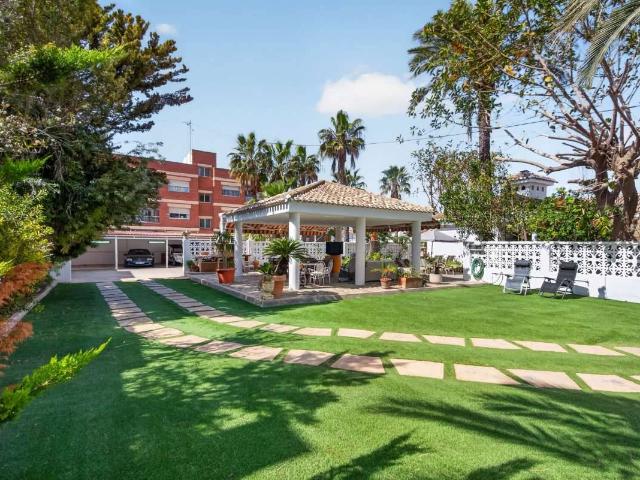 Casa chalet en Venta en Lo Pagán