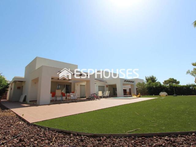 Casa chalet en Venta en Lomas de Campoamor Las Ramblas