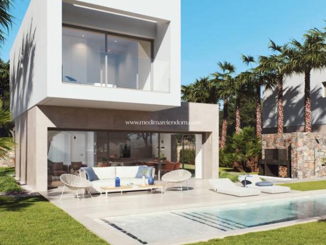 Casa chalet en Venta en Lomas de Campoamor Las Ramblas