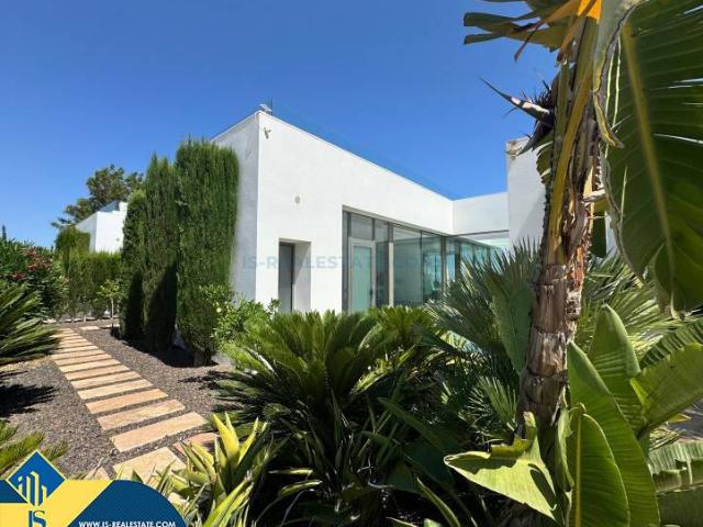Casa chalet en Venta en Lomas de Campoamor Las Ramblas