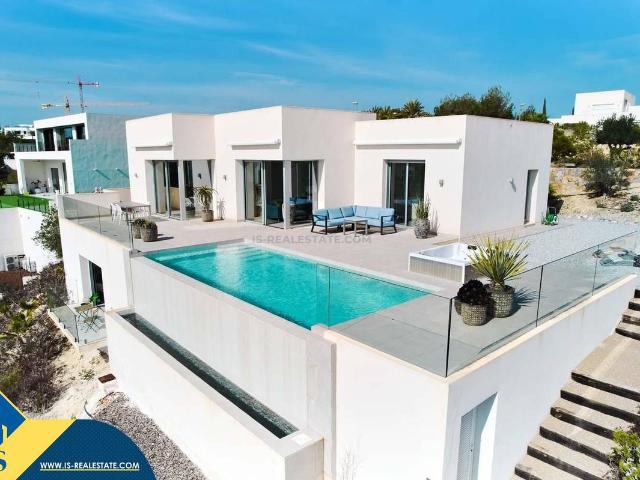 Casa chalet en Venta en Lomas de Campoamor Las Ramblas