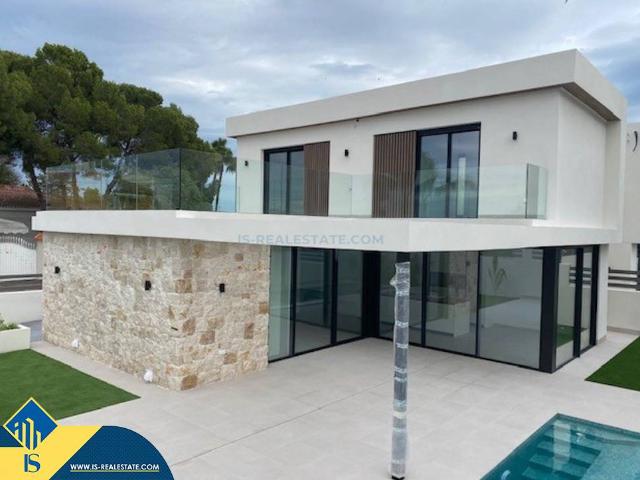 Casa chalet en Venta en Lomas de Cabo Roig Los Dolses