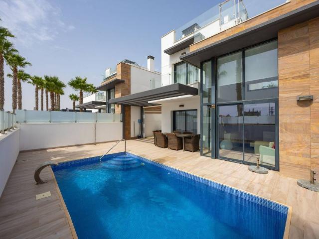 Casa chalet en Venta en Lomas de Cabo Roig Los Dolses