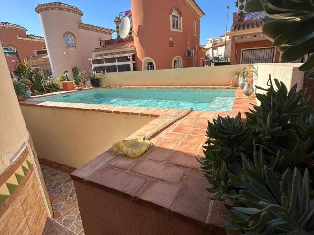 Casa chalet en Venta en Lomas de Cabo Roig Los Dolses