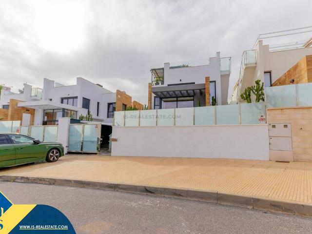Casa chalet en Venta en Lomas de Cabo Roig Los Dolses