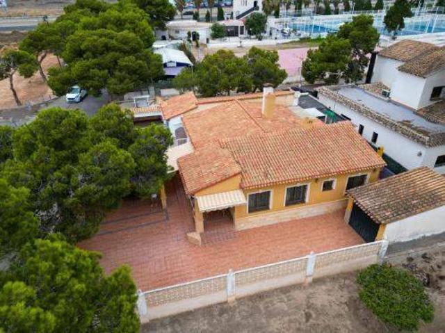 Casa chalet en Venta en Lomas de Cabo Roig Los Dolses
