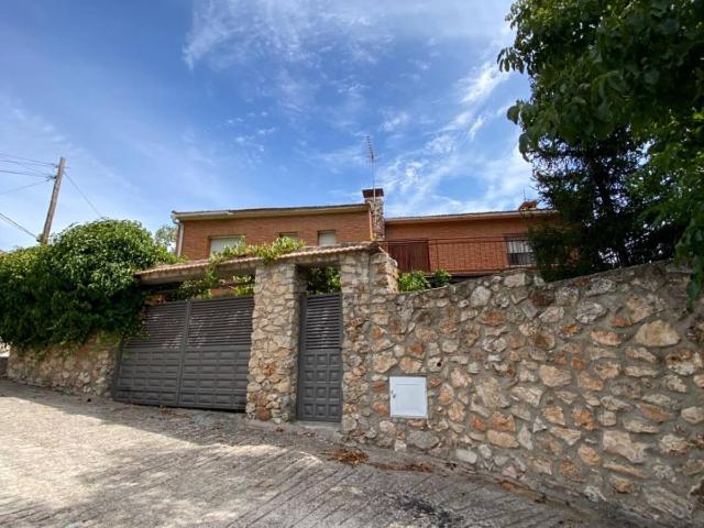 Casa chalet en Venta en Loranca de Tajuña
