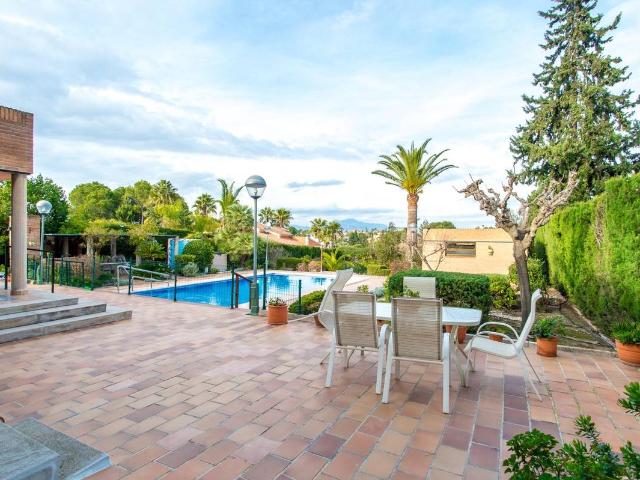 Casa chalet en Venta en Los Conejos