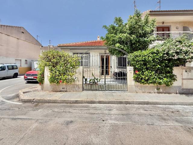 Casa chalet en Venta en Los Cuarteros