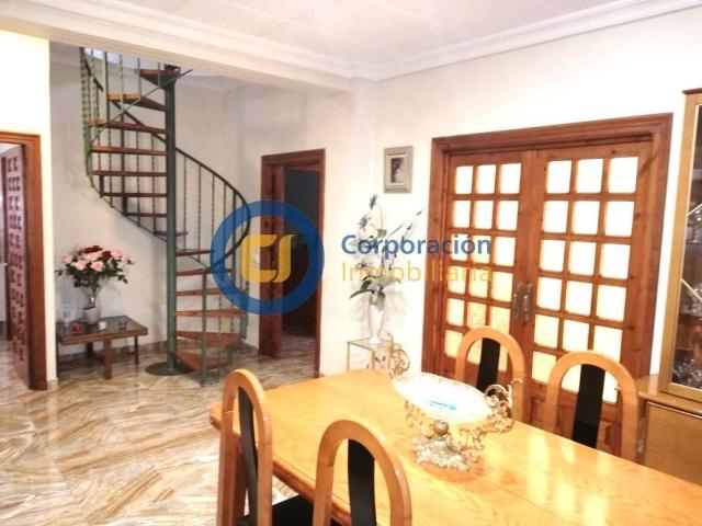 Casa chalet en Venta en Los Angeles Apolonia