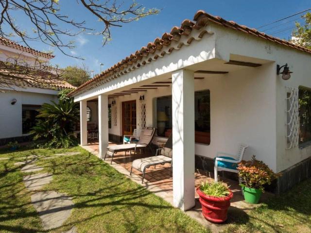 Casa chalet en Venta en Los Alvarados Fuente los Berros Bandama