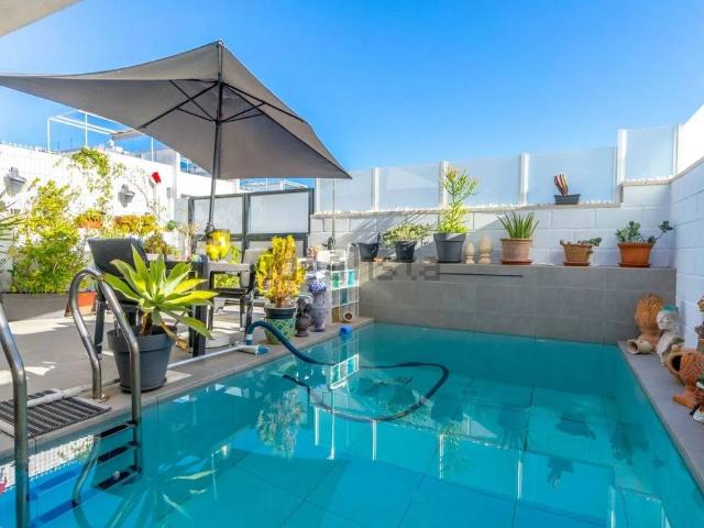Casa chalet en Venta en Los Almendros