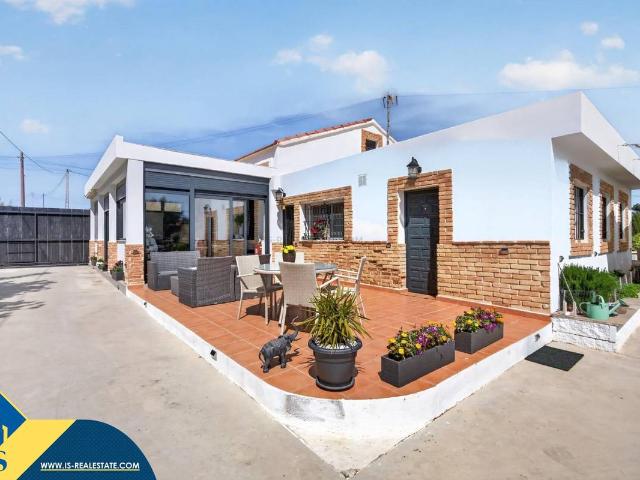 Casa chalet en Venta en Los Arenales del Sol