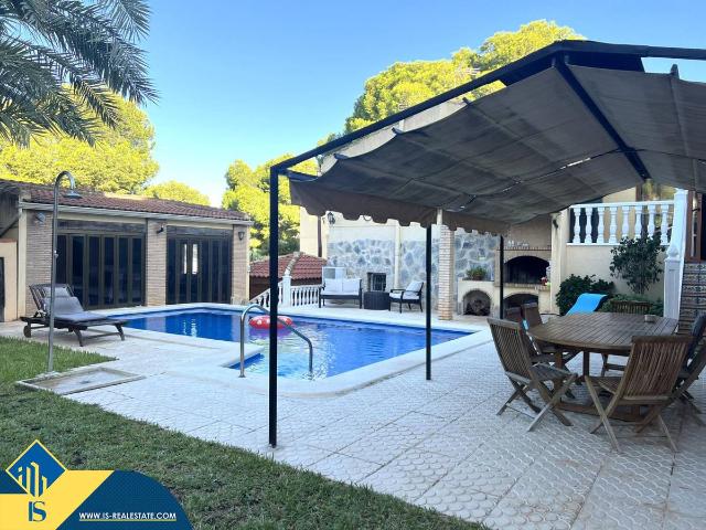 Casa chalet en Venta en Los Balcones Los Altos