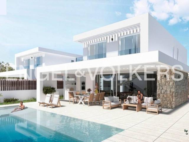 Casa chalet en Venta en Los Balcones Los Altos