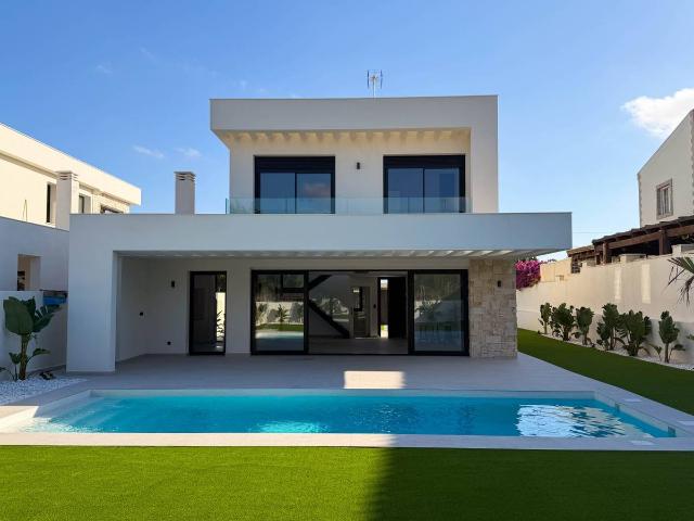 Casa chalet en Venta en Los Balcones Los Altos
