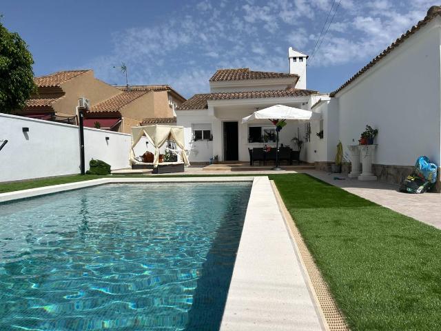 Casa chalet en Venta en Los Balcones Los Altos