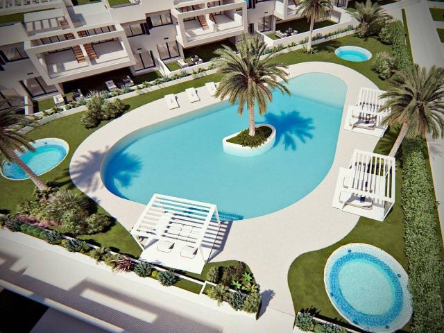 Casa chalet en Venta en Los Balcones Los Altos