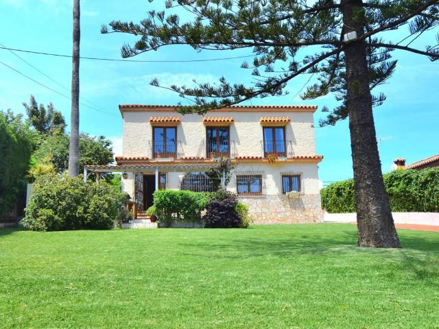 Casa chalet en Venta en Los Barrios