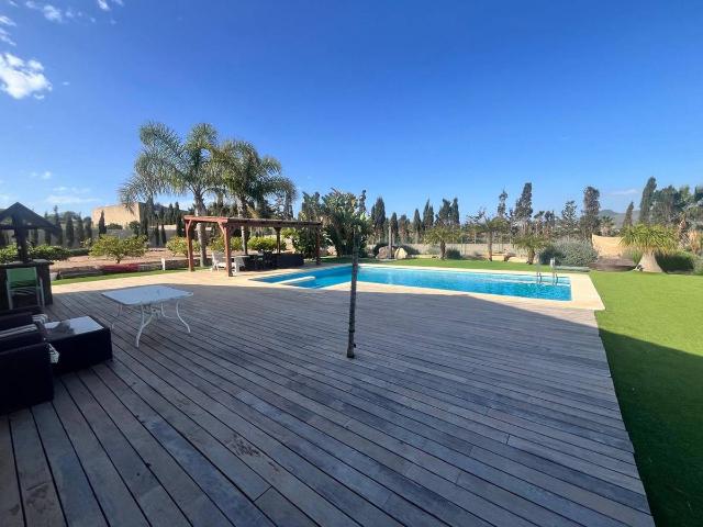 Casa chalet en Venta en Los Belones