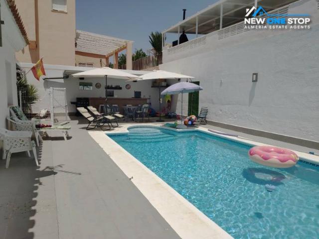 Casa chalet en Venta en Los Gallardos